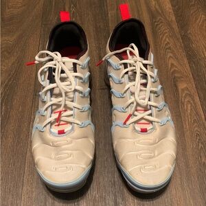 Nike Air Vapormax Plus Shoes Size 10.5